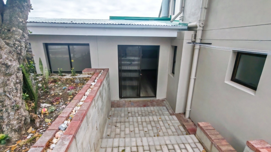 3 Bedroom Property for Sale in Twee Kuilen Western Cape
